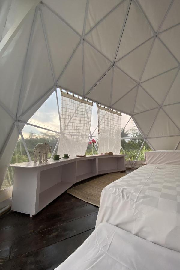 Borobudur Luxury Glamping Маґеланґ Екстер'єр фото