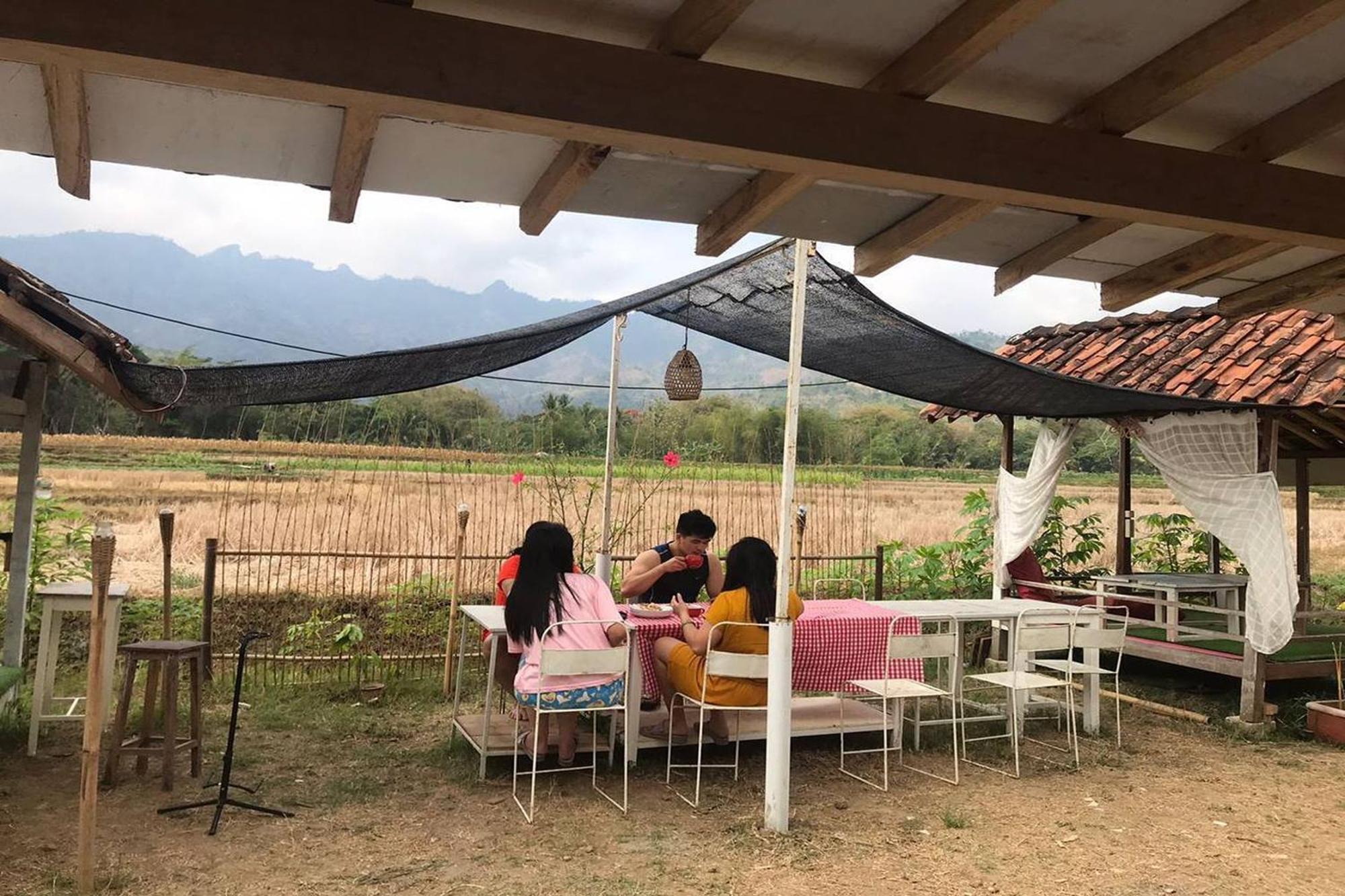 Borobudur Luxury Glamping Маґеланґ Екстер'єр фото